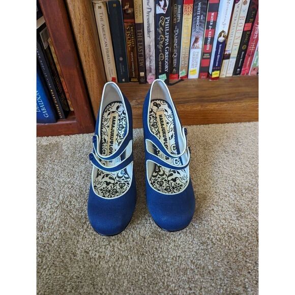 Harujuku lovers Lindsey blue and white stilleto Mary Jane's sz 10 euc - Picture 1 of 7